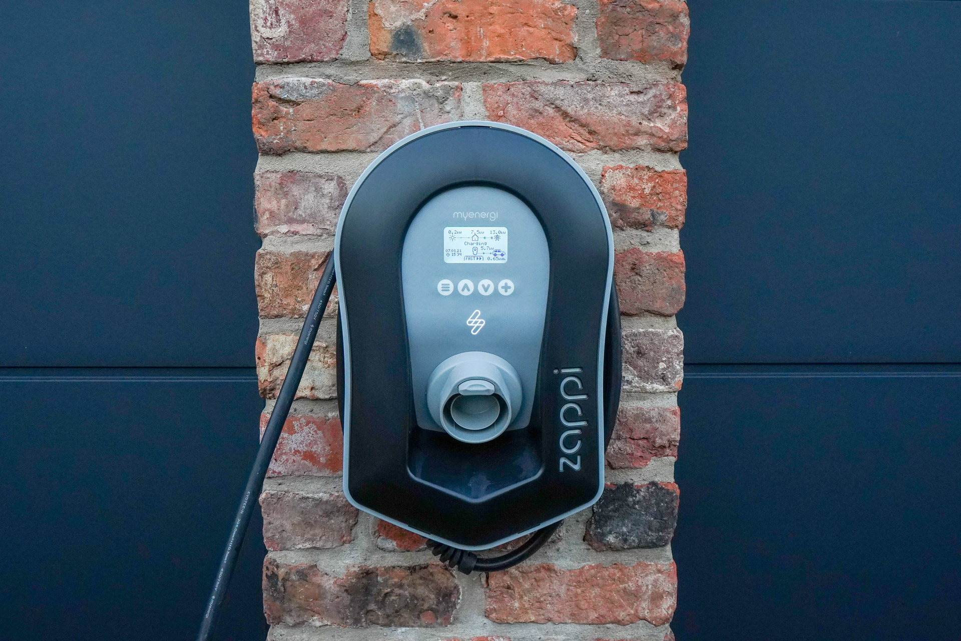 Wall-mounted electric car charger